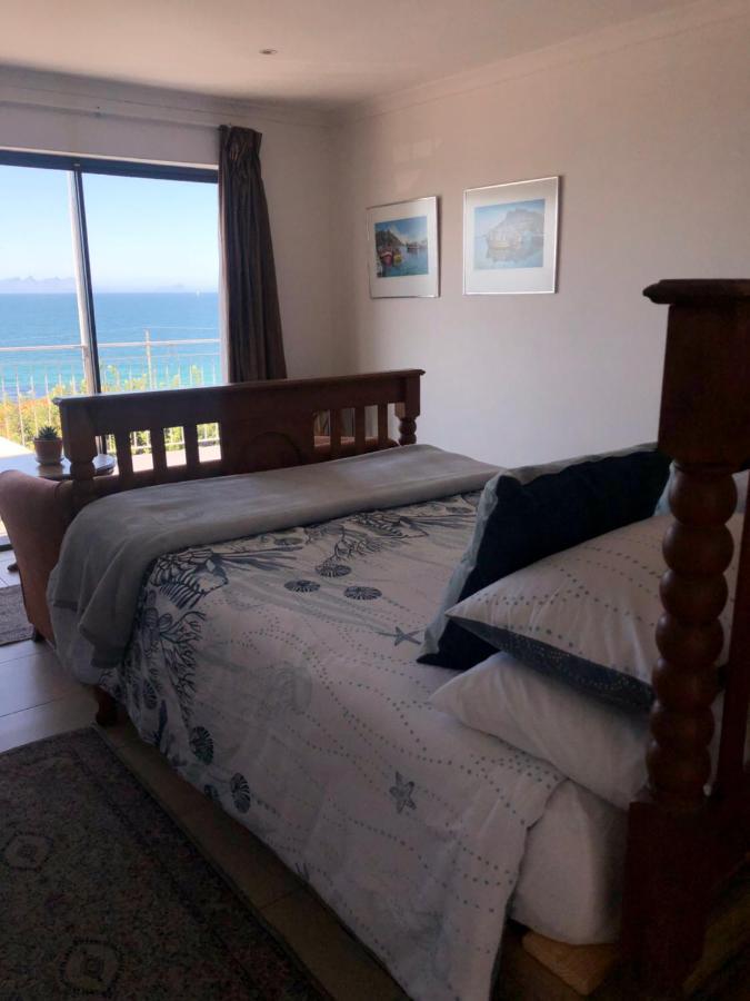 Ollava Guesthouse Simon's Town Eksteriør billede