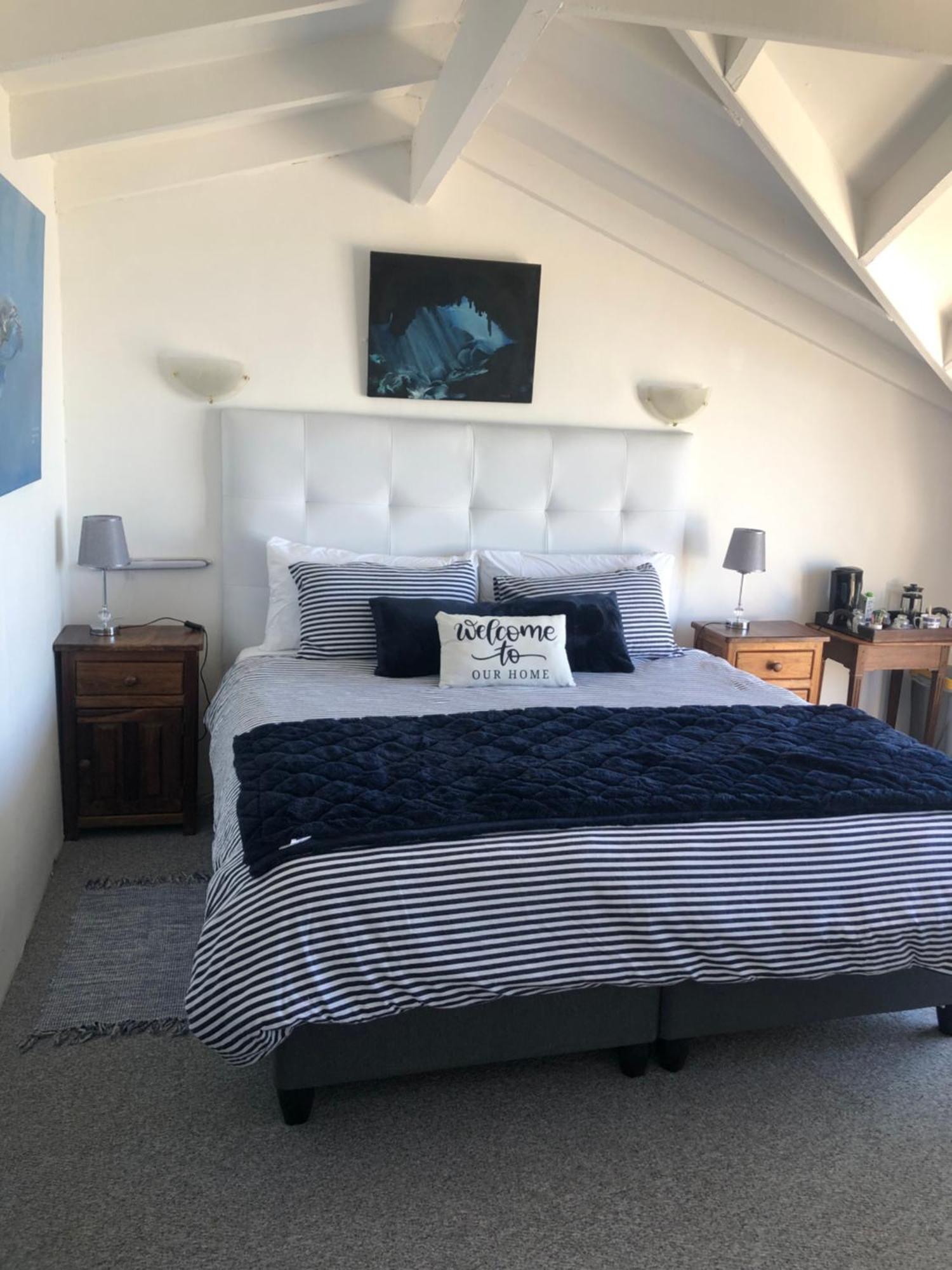 Ollava Guesthouse Simon's Town Eksteriør billede