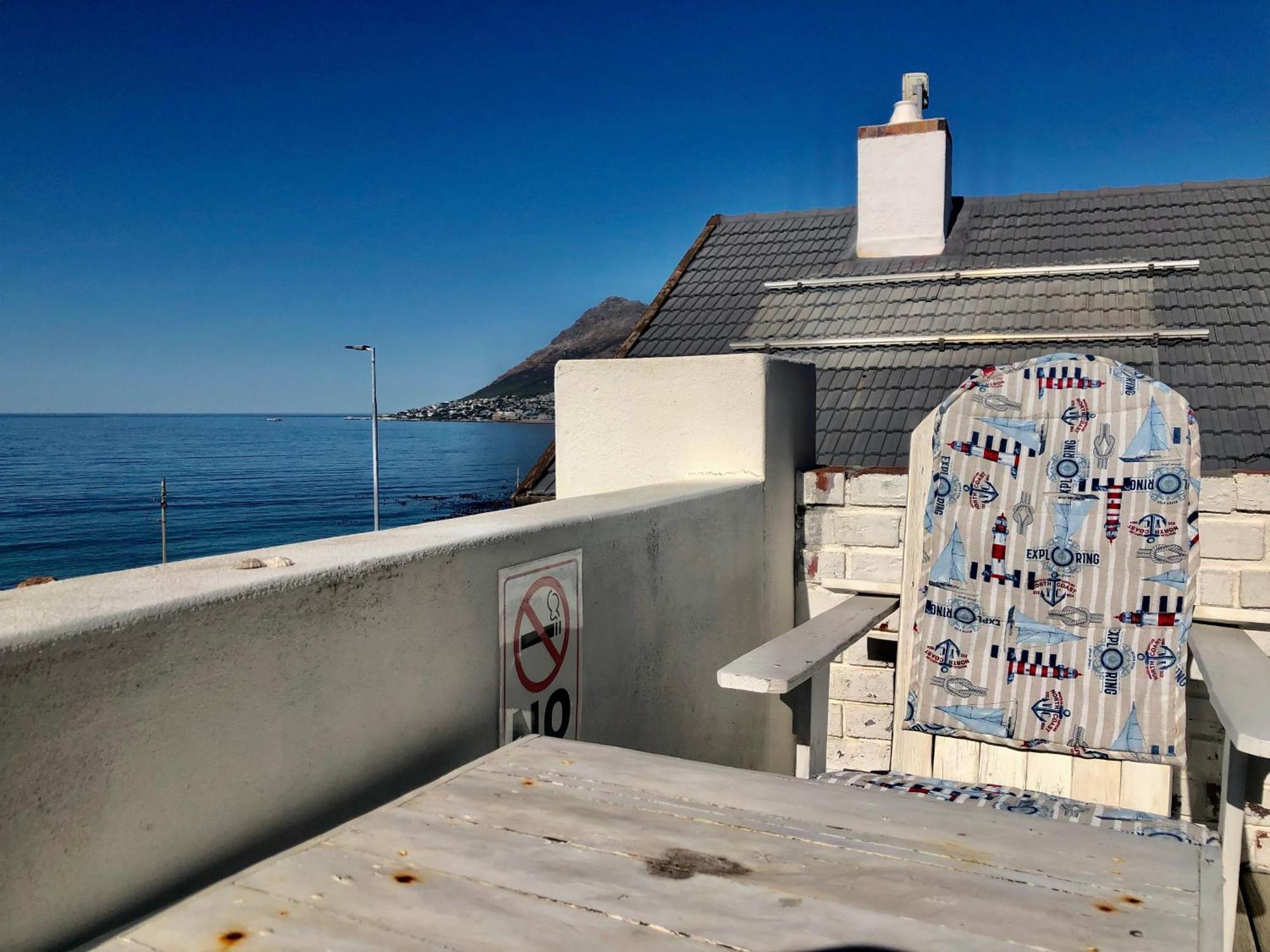 Ollava Guesthouse Simon's Town Eksteriør billede
