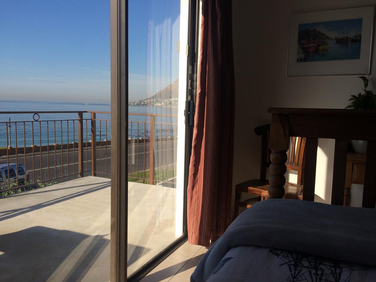 Ollava Guesthouse Simon's Town Eksteriør billede